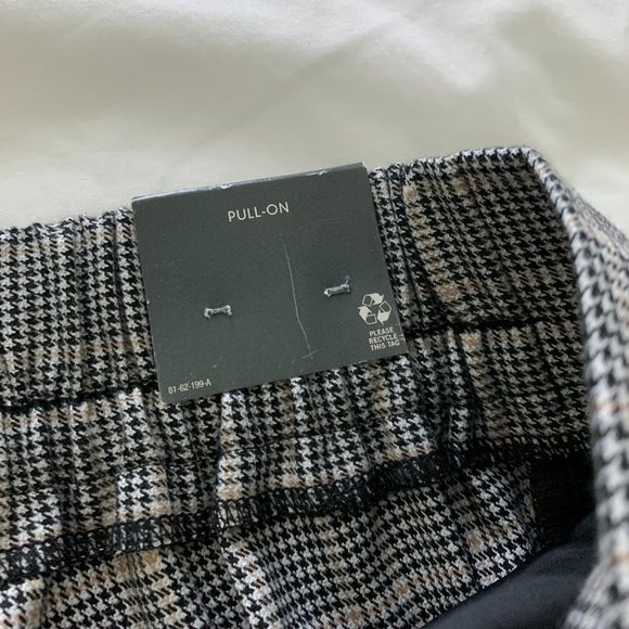 NWT Worthington Women's Plus Pants, Size 1X - Picture 9 of 13